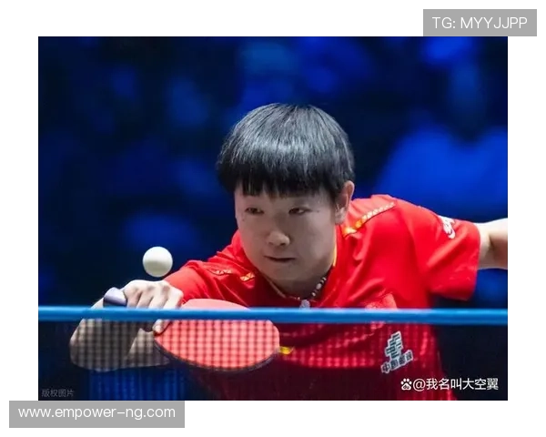 网球赛场风云再起 新星崭露头角 经典对决激战正酣