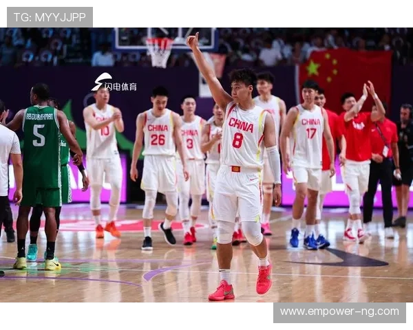 中国男篮力克菲律宾晋级亚洲杯决赛 老将发挥关键年轻球员表现亮眼