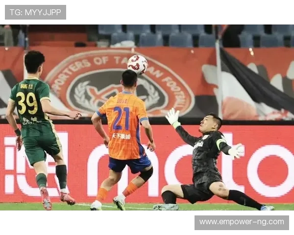 国家队逆转夺冠创历史新纪录球迷热议赛场精彩瞬间与未来前景展望