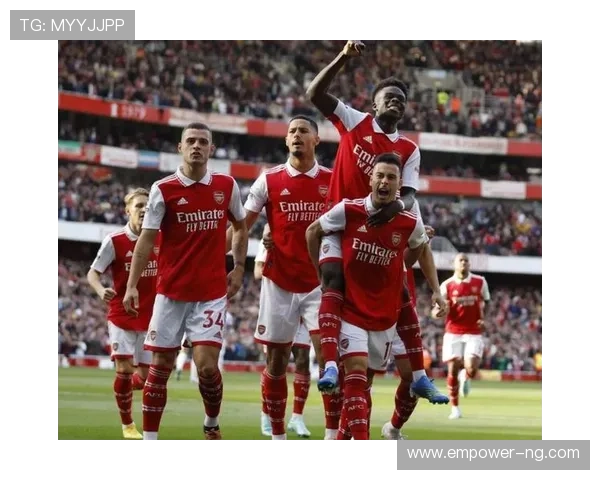 曼城逆转利物浦获胜重返榜首 英超争冠形势再度升温